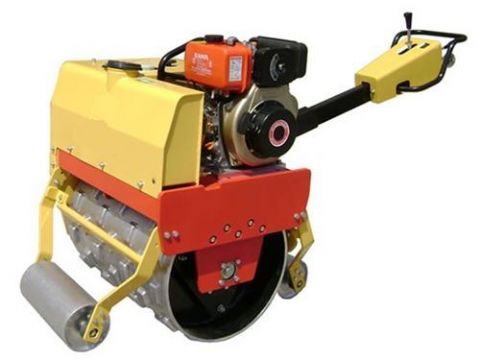 點擊查看詳細信息<br>標題：LXYL-23型羊角手扶單輪壓路機 閱讀次數：5001